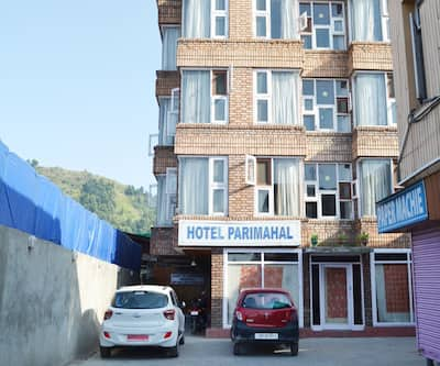 https://imgcld.yatra.com/ytimages/image/upload/t_hotel_yatra_city_desktop/v1441674100/Domestic Hotels/Hotels_Srinagar/Hotel Pari Mahal/DSC_0303.jpg